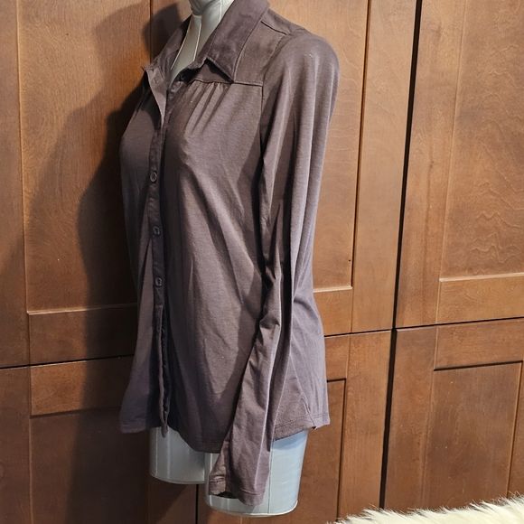 Odour wicking Button down hiking shirt Activewear - Picture 4 of 11